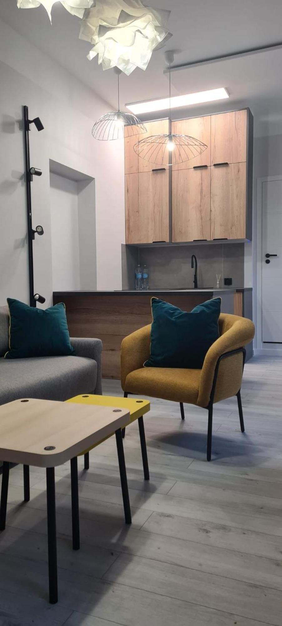 Apartament W Scislym Centrum Lodzi 26M2 Na Ukwieconej Ulicy 6 Sierpnia Łódź